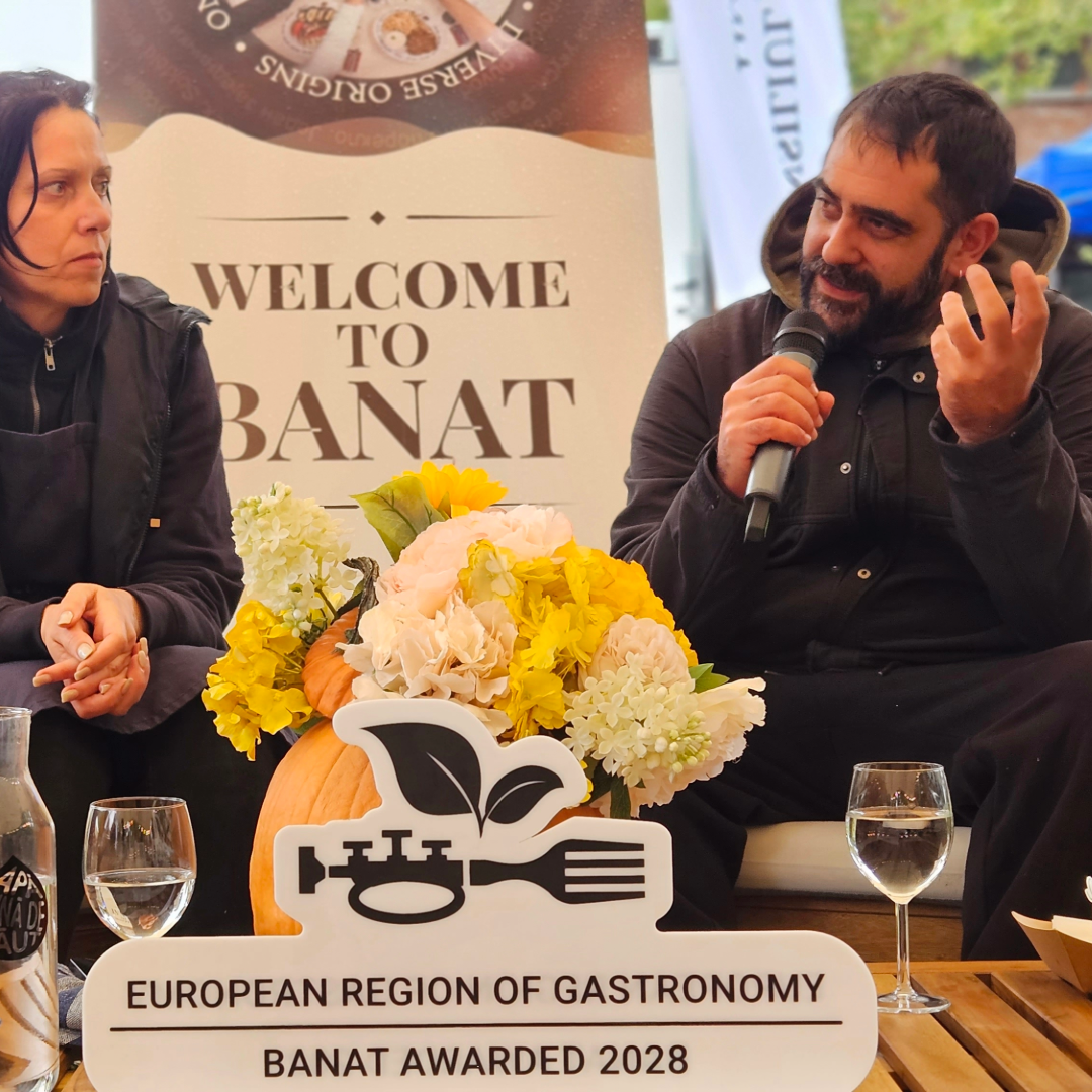 Arturo Muñoz, reprezentantul Nopcsa's Grill Santamaria, alături de partenera sa